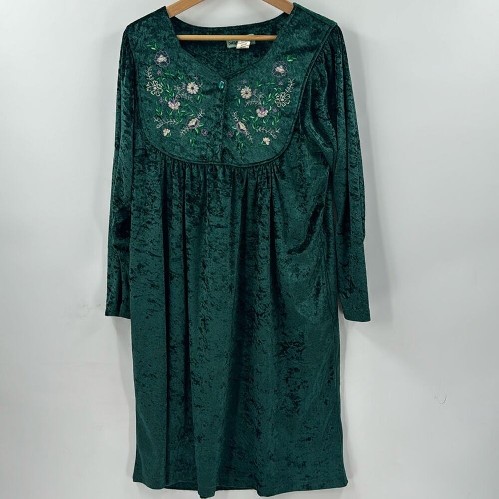 Sara Morgan green velvet embroidered tunic dress